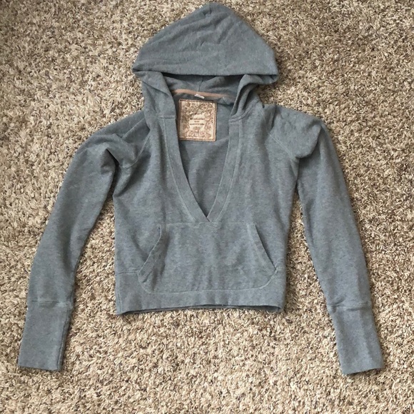 deep v hoodie